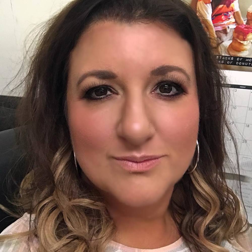 Meet your Posher, Tina